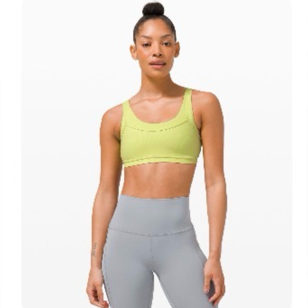 Lululemon Love to Layer Women's Sports Bra